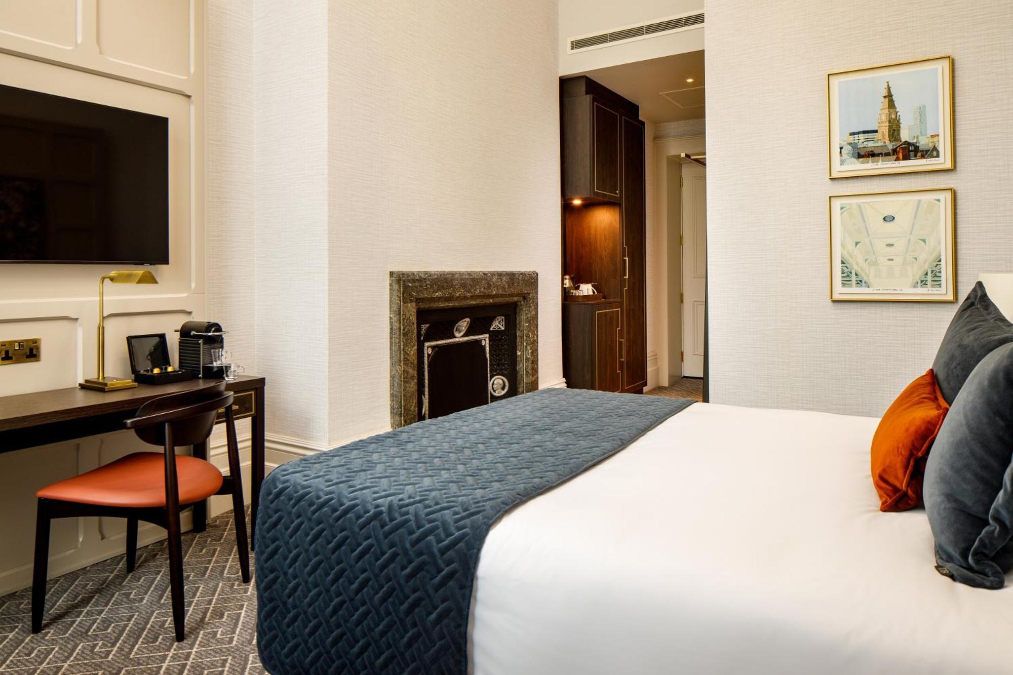 The Municipal Hotel Liverpool - Mgallery Esterno foto A room at the hotel